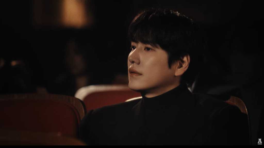 SUPER JUNIOR キュヒョン、タイトル曲「初雪のように」MV公開！没入感を高める歌声に注目