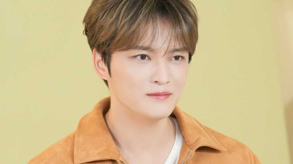 JAEJOONG、思わず緊張した瞬間も！？初対面のEXO ディオに「芸能人に会っているような気分」
