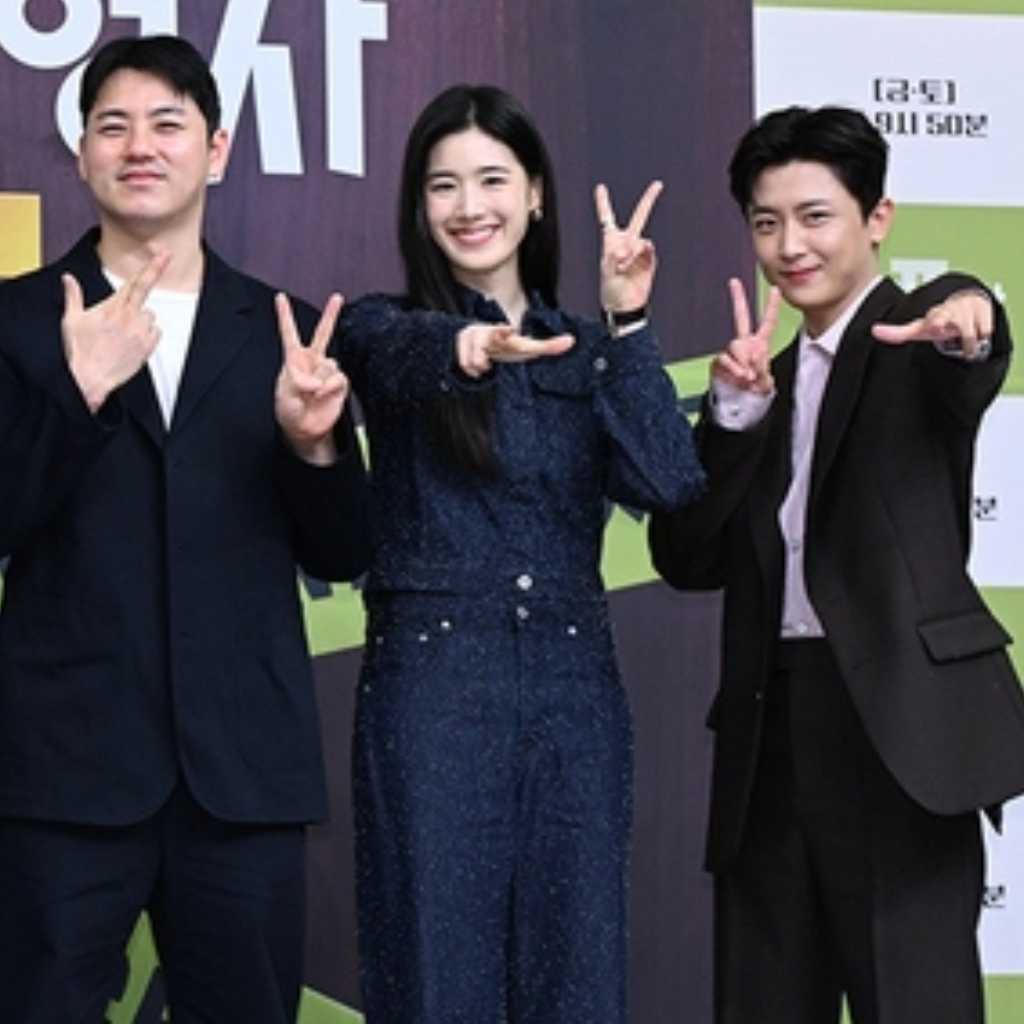【PHOTO】アン・ボヒョン＆チョン・ウンチェら、新ドラマ「財閥 x 刑事2」制作発表会に出席