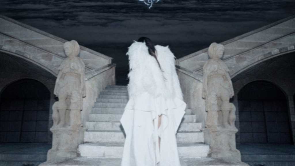 キム・チョンハ、ニューシングル「Save me」のタイトルポスターを公開