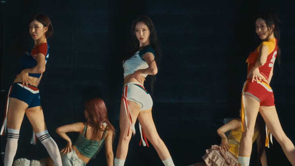 BBGIRLS、新曲「BODY WAVE」MV公開…夏にぴったりな爽やかなサウンド