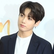BTS（防弾少年団） ジョングク、梨泰院訪問を生放送で謝罪「申し訳なかった…心が重い」