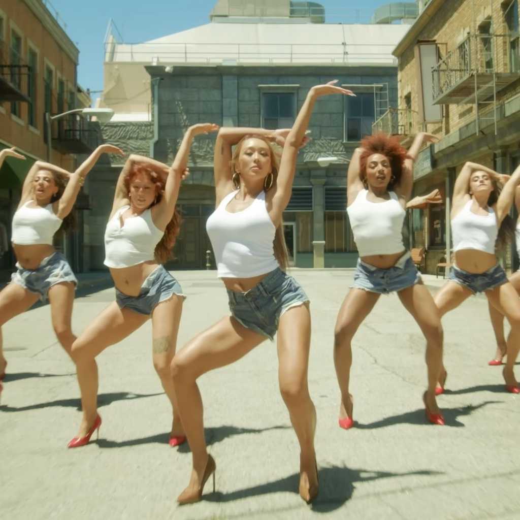元SISTAR ヒョリン、タイトル曲「ChecK」MV公開…サマークイーンの帰還