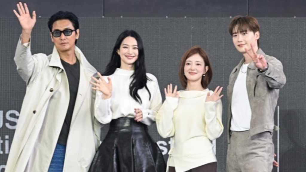 【PHOTO】チュ・ジフンからシン・ミナまで、Disney+「再婚承認を要求します」舞台挨拶に出席