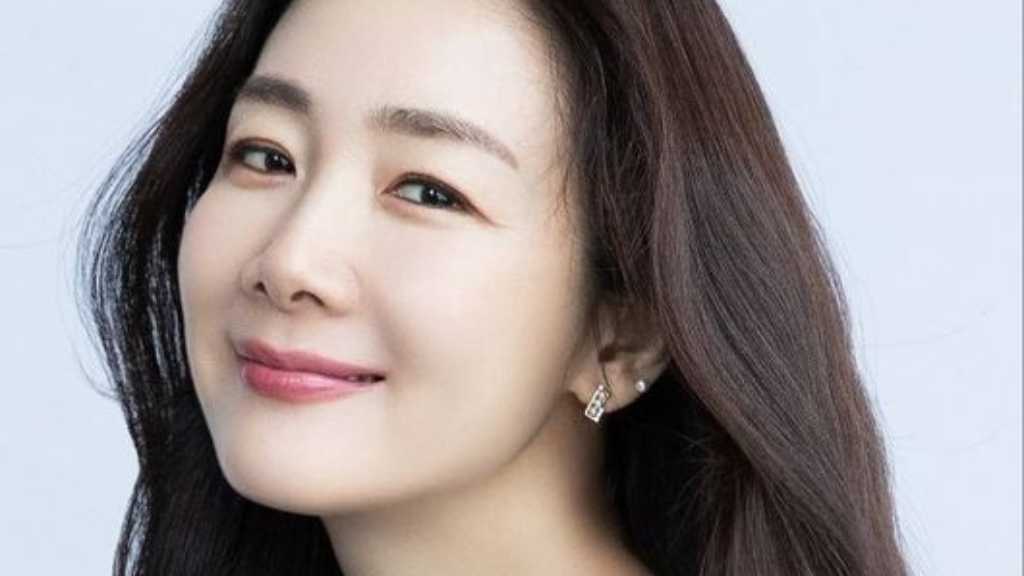 チェ・ジウ、約3年ぶりに映画出演!新作「シュガー」で母の愛と挑戦を熱演…2026年1月に韓国で公開