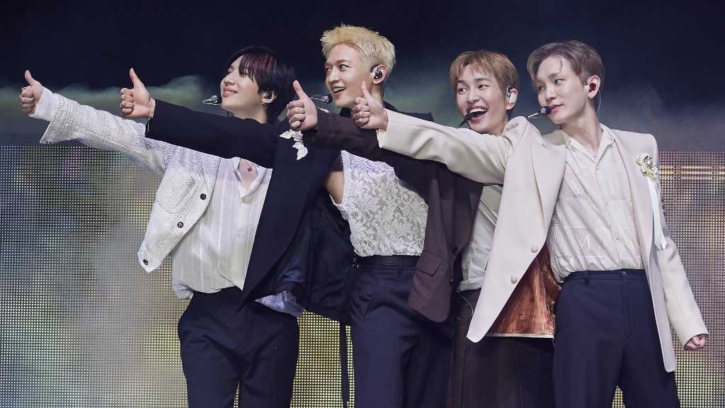SHINee、17年間の思い出が詰まったステージから新曲披露まで…単独コンサートが大盛況「ファンが僕たちの希望」