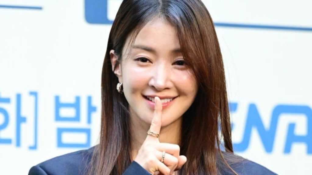 イ・シヨン、離婚後の復帰作！新ドラマに臨む心境を告白「個人的なことで心配もあった」