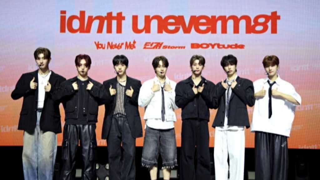 “24人組グループ”idntt、最初のユニットがデビュー！活動休止中のメンバーを除く7人で始動「プレッシャーがある」