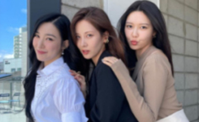少女時代 ソヒョン ティファニー スヨン 仲睦まじい写真を公開 女神のような美貌 Kstyle
