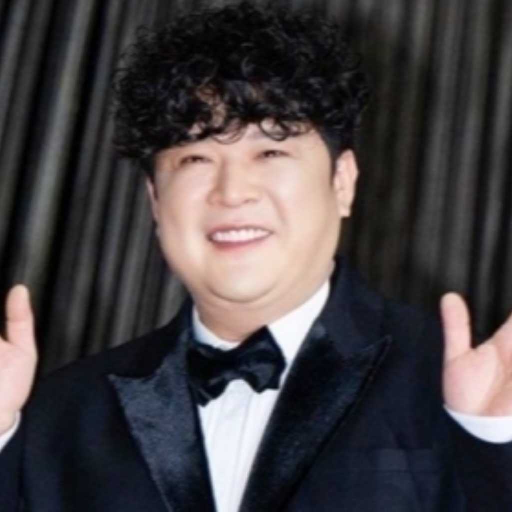 SUPER JUNIOR シンドン、3年半交際した恋人と破局「お互いの道を応援する」