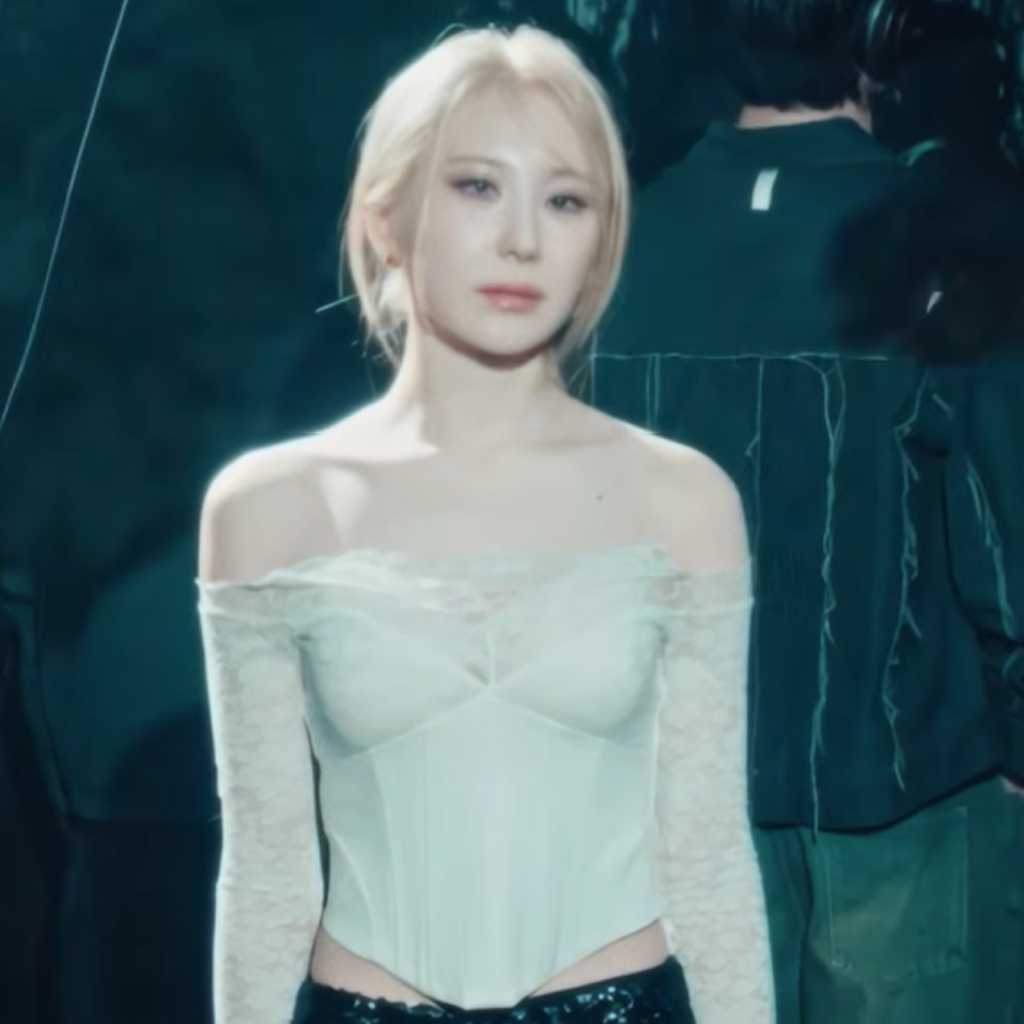 IZ*ONE出身イ・チェヨン、タイトル曲「No Tears On The Dancefloor」MV公開