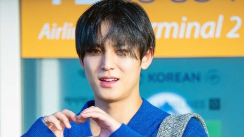 【PHOTO】SEVENTEEN ミンギュ、スケジュールのためインドネシアへ出国