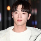 【PHOTO】ソ・ガンジュン&イ・ソム&ヤン・ドングンら「第3の魅力」打ち上げに参加