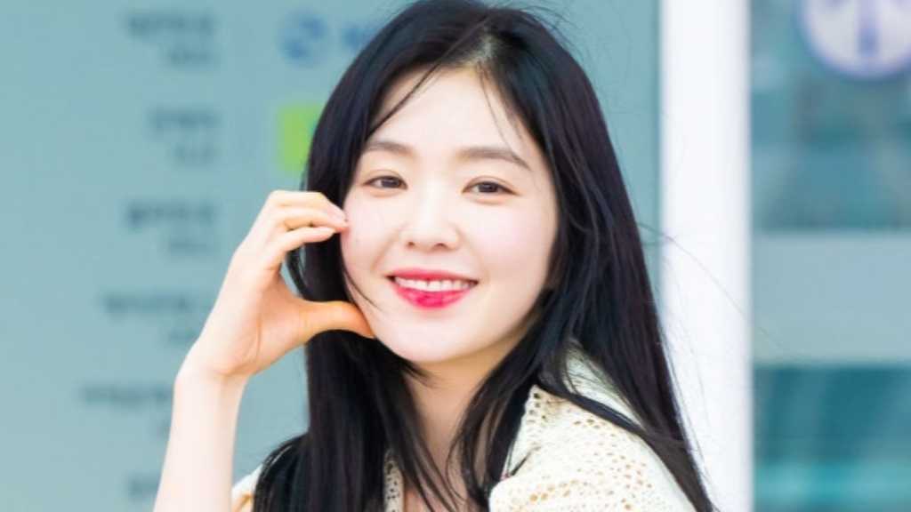 【PHOTO】Red Velvet アイリーン、海外スケジュールのためイギリスへ出国