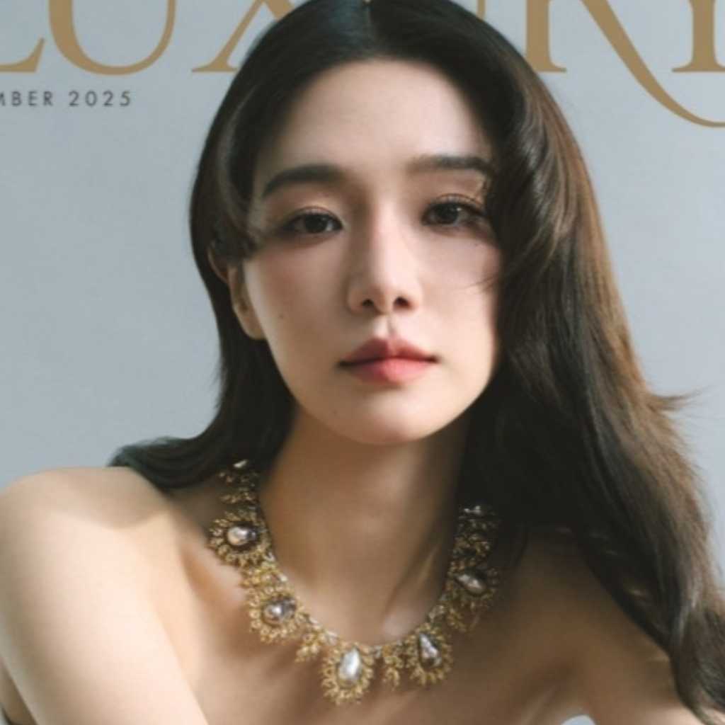 パク・ギュヨン、一瞬も目を離せない美しさ!優雅に魅せるビジュアルを披露