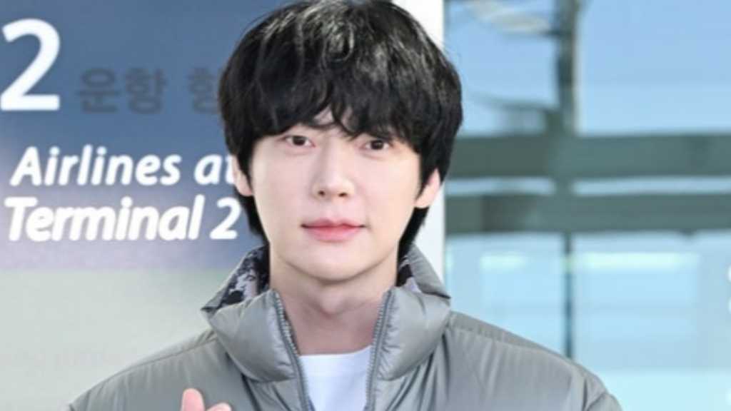 【PHOTO】アン・ジェヒョン、海外スケジュールのため出国（動画あり）