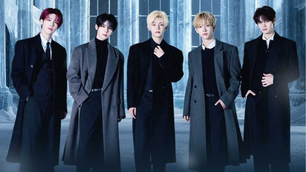 AND2BLE、12月に横浜でファンコンサートを開催決定！コート姿のポスターも公開