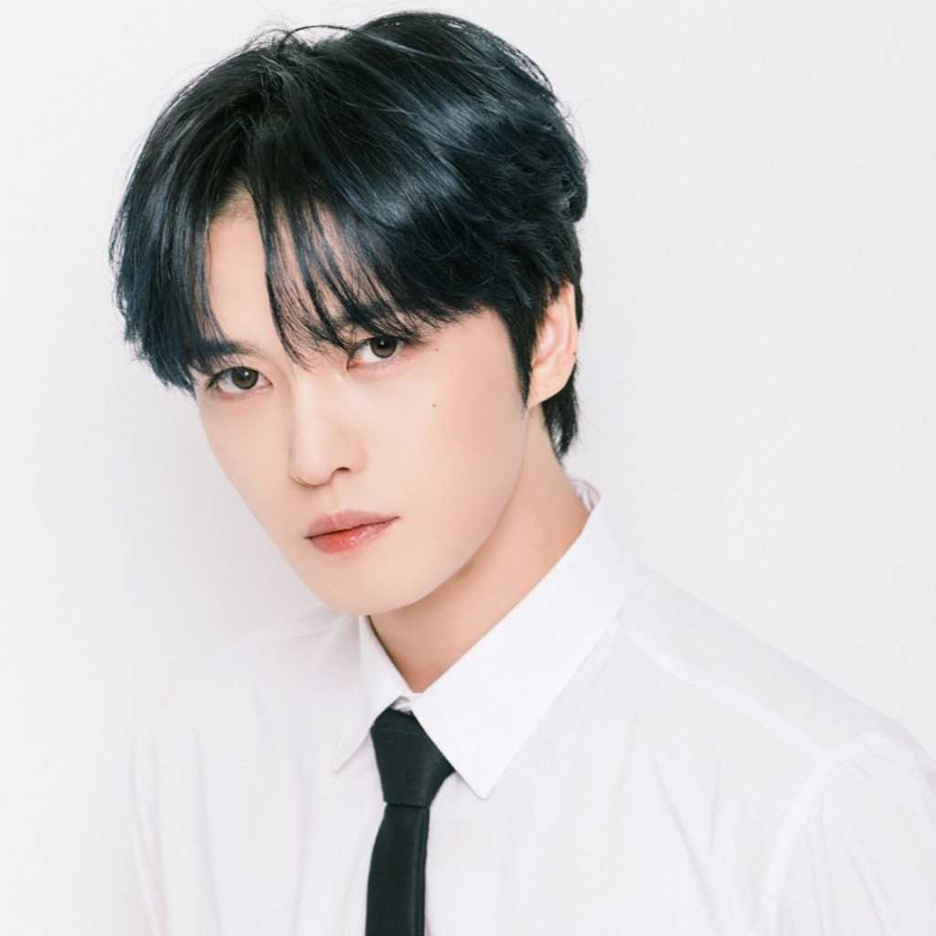 ジェジュン、初の日本公式キャラクターが誕生！“ジェラブ”と“キャッピー”を公開