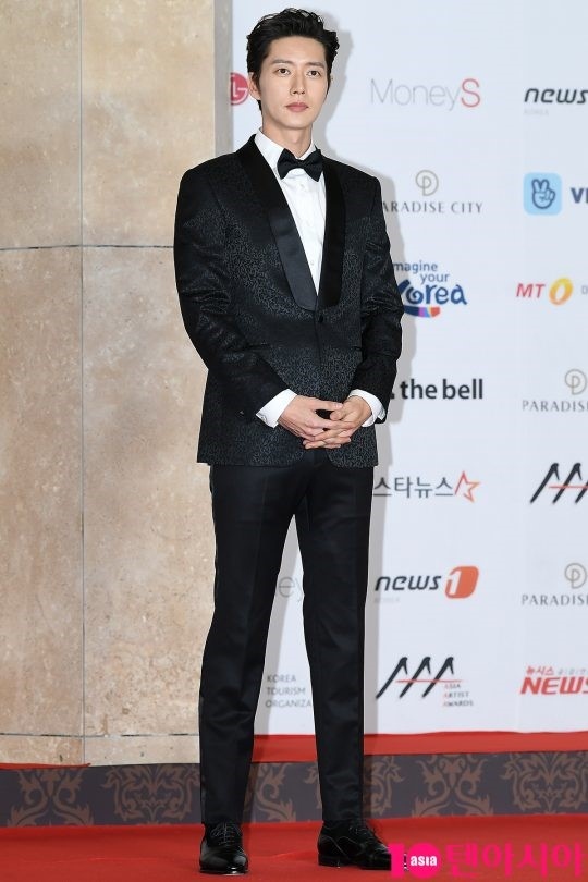 Photo パク へジン 18 Asia Artist Awards レッドカーペットに登場 Kstyle