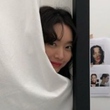 シン・ミナ、カーテンから覗く可愛らしい笑顔…愛嬌たっぷりの近況写真を公開