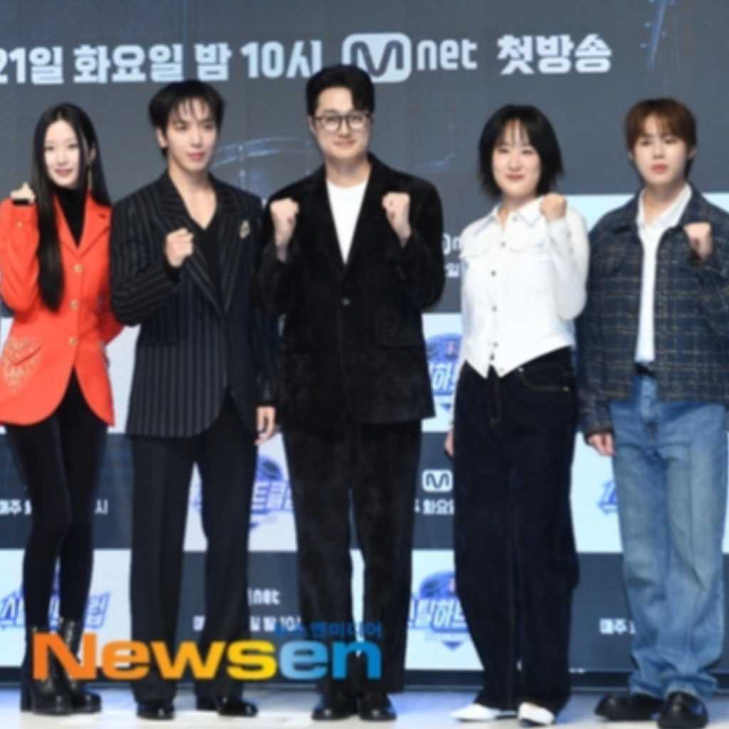 【PHOTO】ムン・ガヨン＆CNBLUE ジョン・ヨンファら、新サバイバル「STEAL HEART CLUB」制作発表会に出席