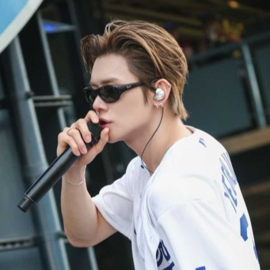 TXT ヨンジュン、ドジャースタジアムで始球式＆圧巻のパフォーマンスを披露！現地ファンと交流