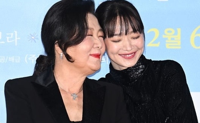 キム・ヘスク&シン・ミナ、記者会見で号泣…映画「母とわたしの3日間」の家族愛に感動“本当の娘みたい”(総合)
