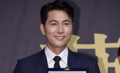 【PHOTO】チョン・ウソン&アン・ソンギ&キム・スミら「第11回美しい芸術人賞」授賞式に出席