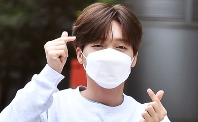 【PHOTO】チョン・セウン＆DinDin「鼓膜メート3」の収録に参加…爽やかに登場