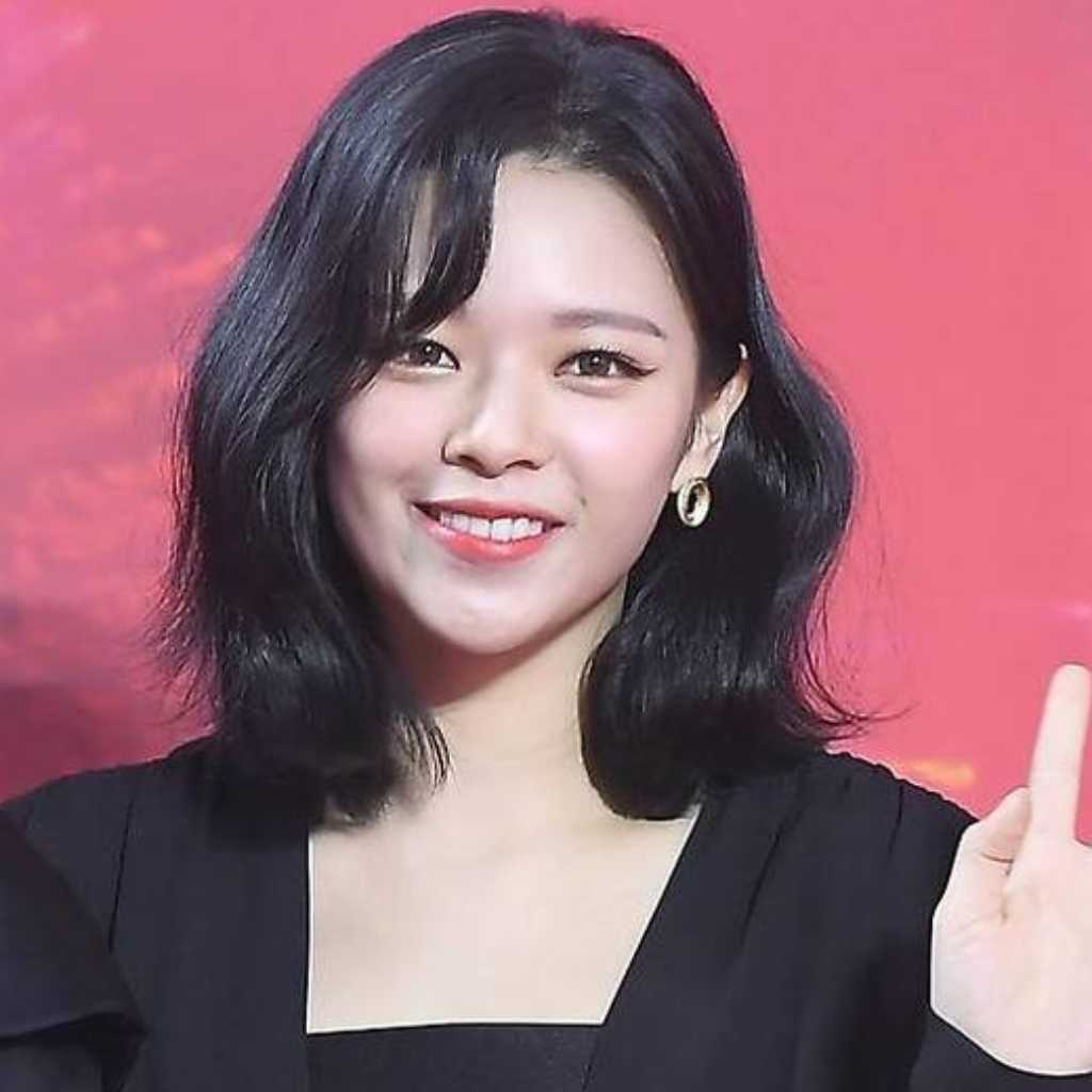 TWICE ジョンヨン、VAROエンターテインメントと専属契約を締結…実姉コン・スンヨンと同じ事務所(公式)