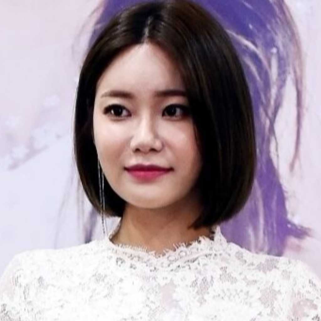 AOA ユナ、結婚から1年で妊娠を発表「天使の赤ちゃんが訪れた」