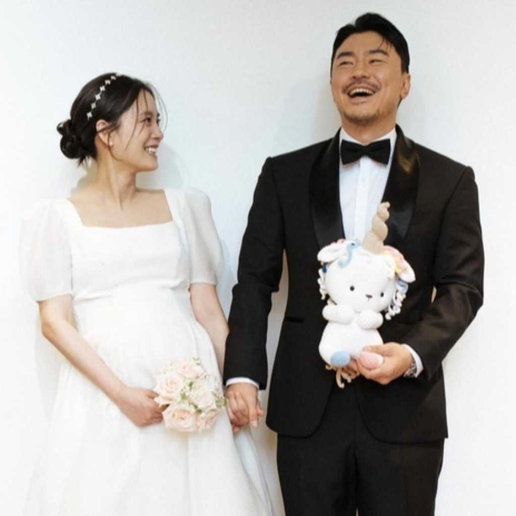 イ・シオン、生後2ヶ月の息子を初公開！そっくりな顔立ちが話題に