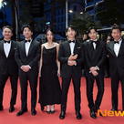 【PHOTO】ソン・ジュンギ＆BIBI＆ホン・サビンら「第76回カンヌ国際映画祭」レッドカーペットに登場