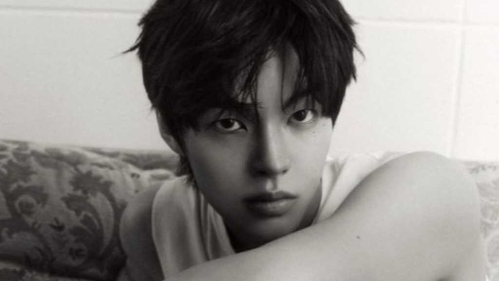 「未知のソウル」「トリガー」などヒット作に続々出演！パク・ユンホ、中性的な魅力から爽やかな少年美まで披露