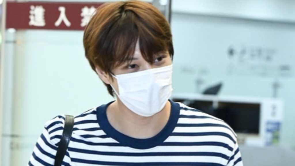 【PHOTO】EXO カイ、日本でのツアーを終えて韓国に到着(動画あり)
