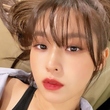 AOA ソリョン、セクシーな雰囲気漂うセルフショットを公開…魅惑的な眼差し