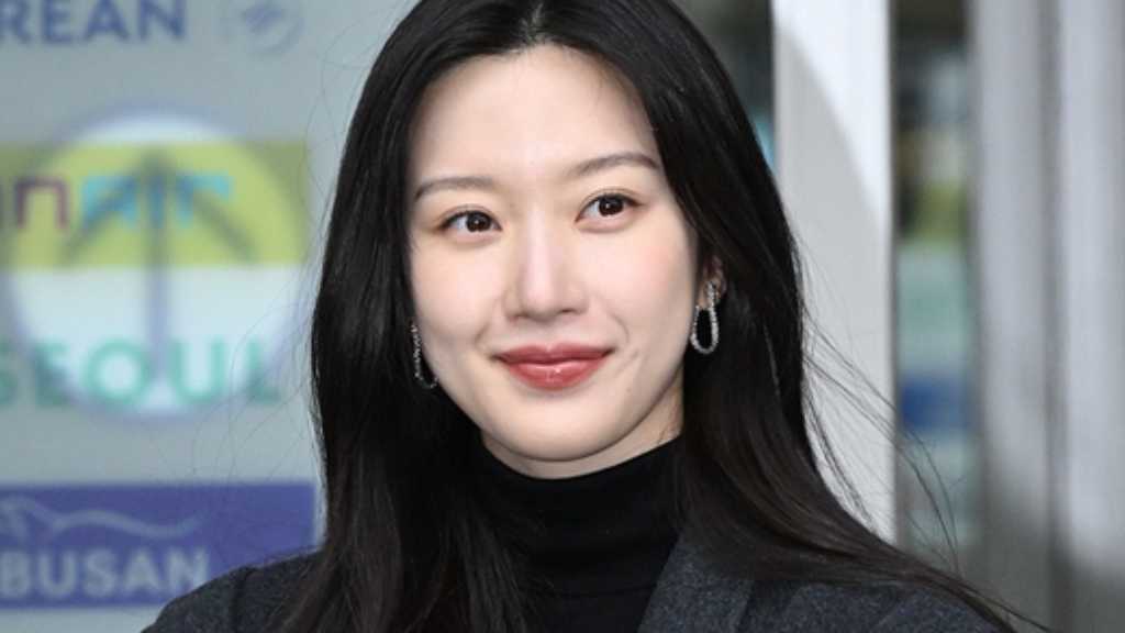 【PHOTO】ムン・ガヨン「第40回ゴールデンディスクアワード」のため台湾へ出国