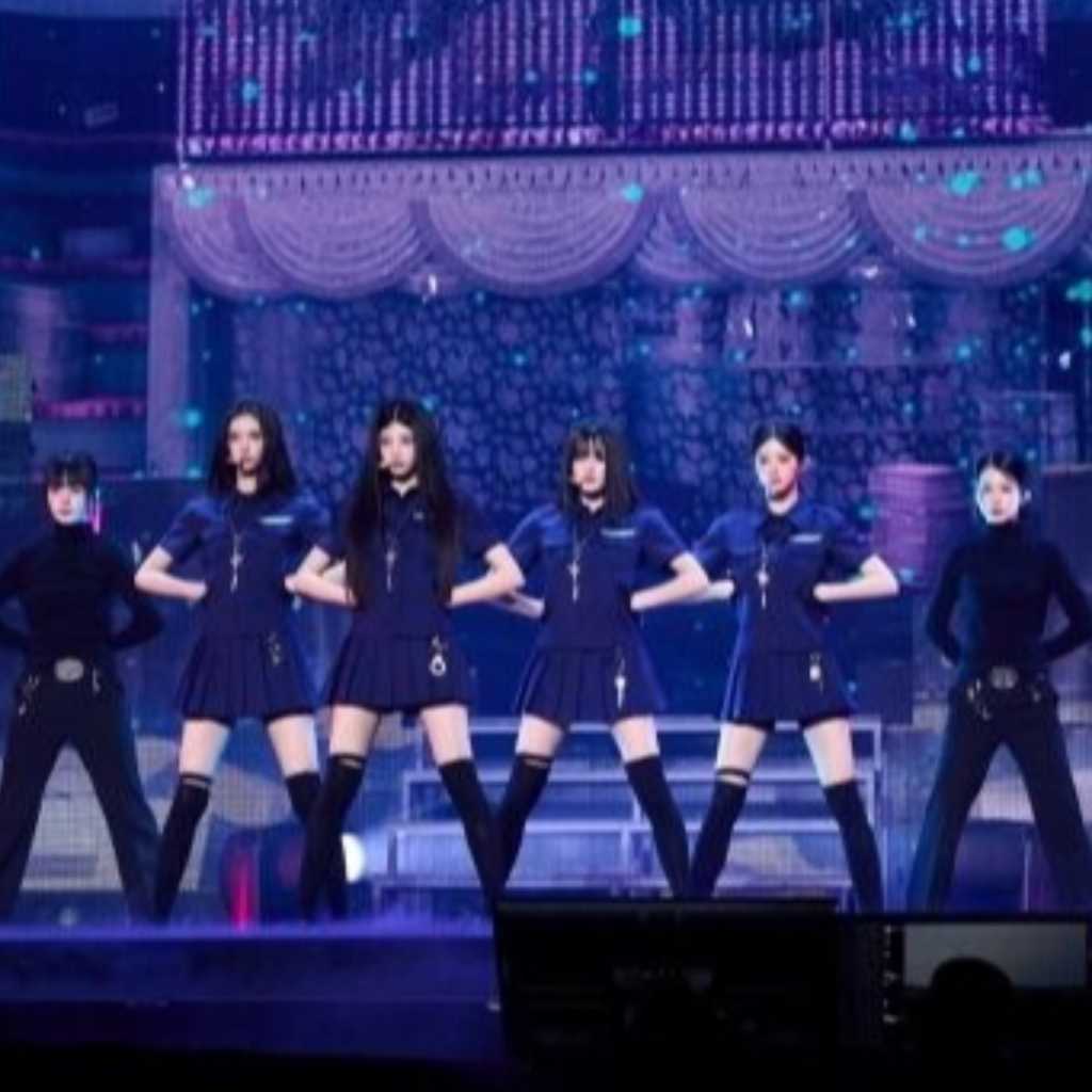ILLIT、コンサートで新曲「You're Under Arrest」のステージを先行公開！活動中断中のモカとのダンスチャレンジも話題