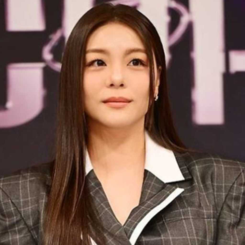 Ailee、ステージ衣装から妊娠説が浮上？事務所がコメント「良い知らせがあればお伝えする」