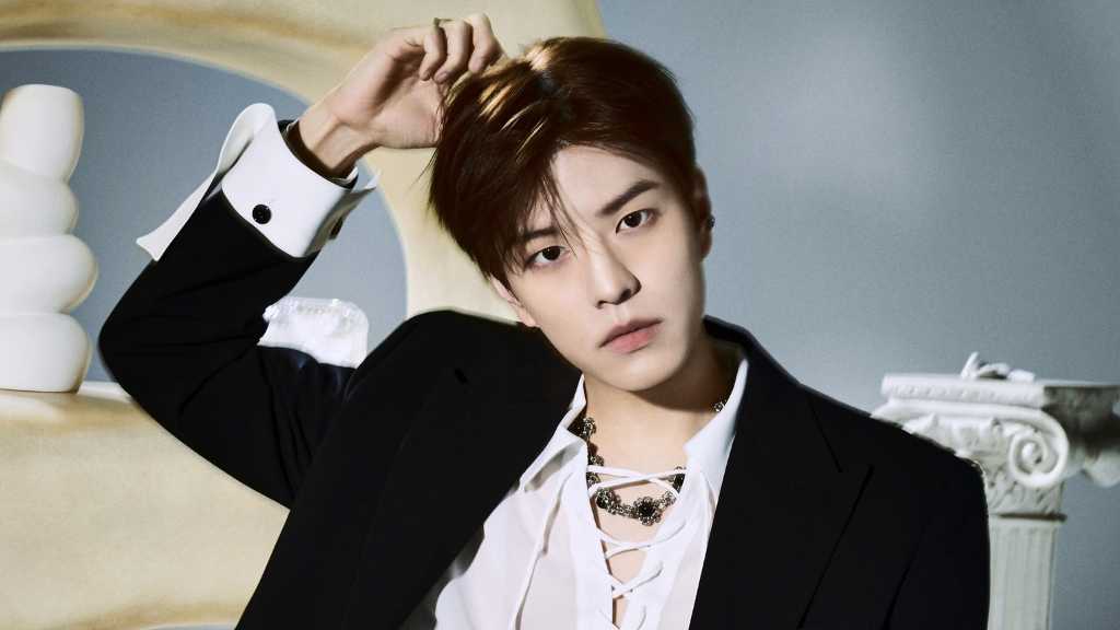 Stray Kids スンミン、足首骨折の疑いと診断…JYPがコメント「パフォーマンス一部制限も」