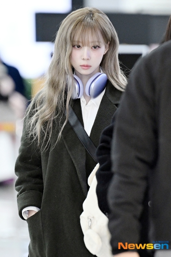 PHOTO】aespa、海外スケジュールを終えて韓国に到着（動画あり） - Kstyle