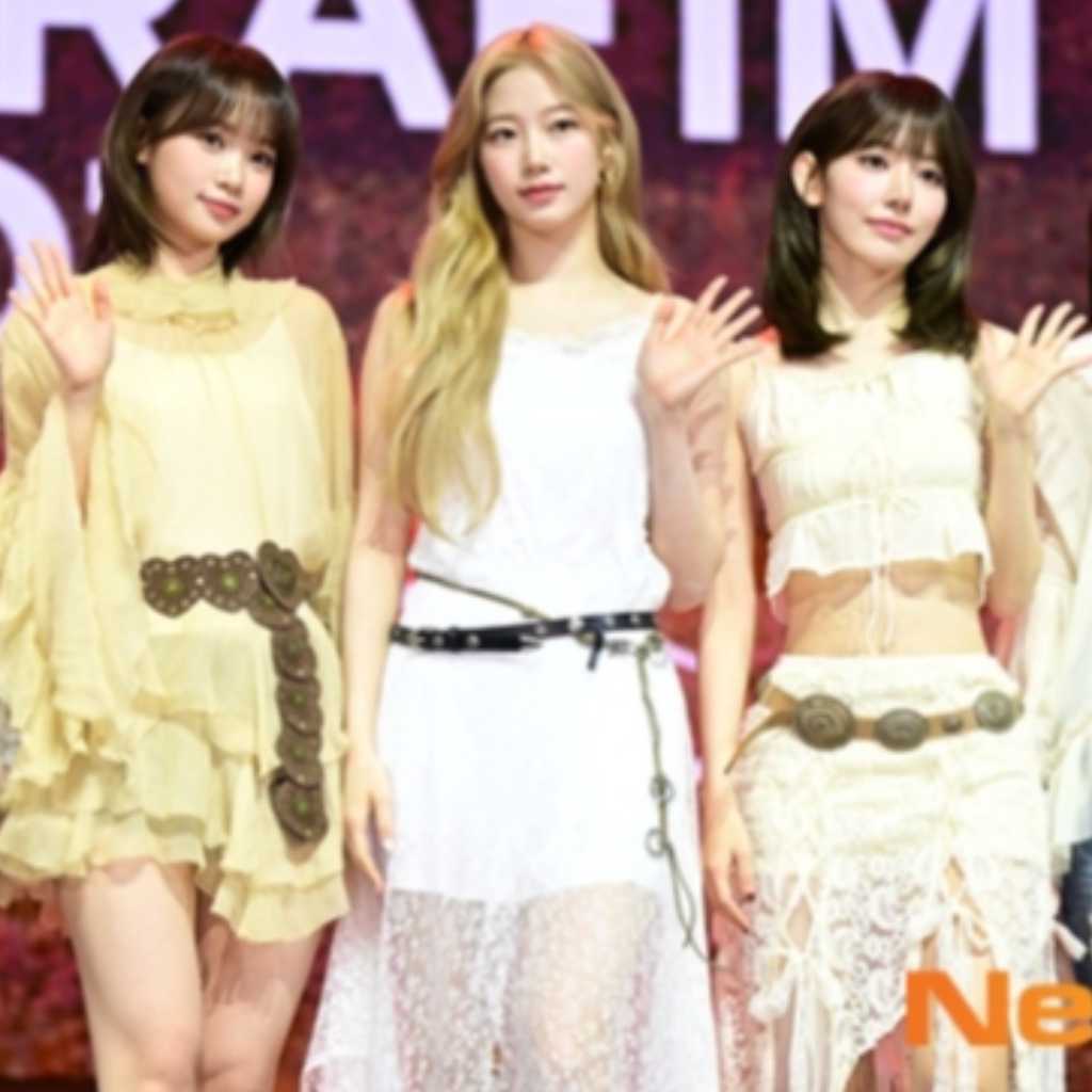 【PHOTO】LE SSERAFIM、5thミニアルバム「HOT」発売記念ショーケースを開催