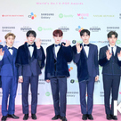 【PHOTO】ZEROBASEONE「2023 MAMA」2日目のレッドカーペットに登場