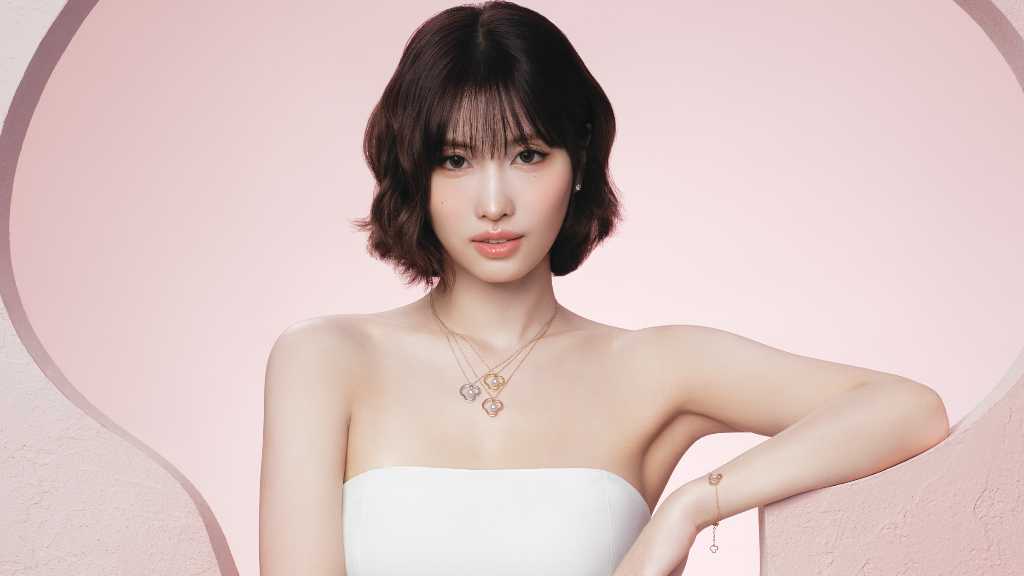 TWICE モモ、新ビジュアル&スペシャルムービーが公開!「TASAKI」ホリデープロモーションを開始