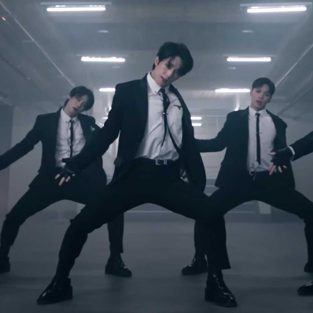 ASC2NT、タイトル曲「DON'T MOVE」MV公開…大胆な歌詞＆ダンスに注目