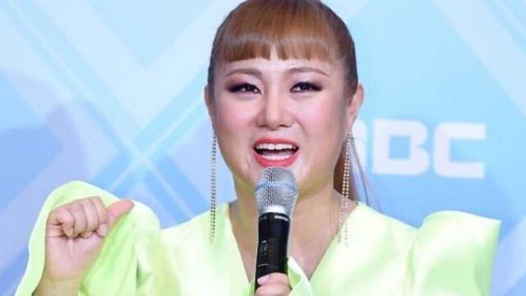 パク・ナレ、初の警察調査へ…約6時間にわたりパワハラ疑惑などを取調べ