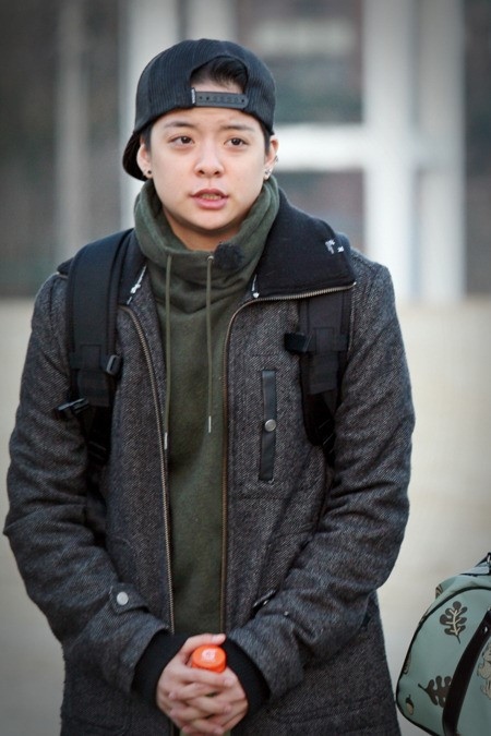 f(x)の元メンバーソルリの帽子セットです