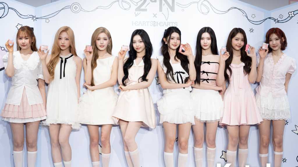 【PHOTO】Hearts2Hearts、ブランドミューズとして初の来日イベント！春らしい淡色チークで神ビジュ炸裂（動画あり）