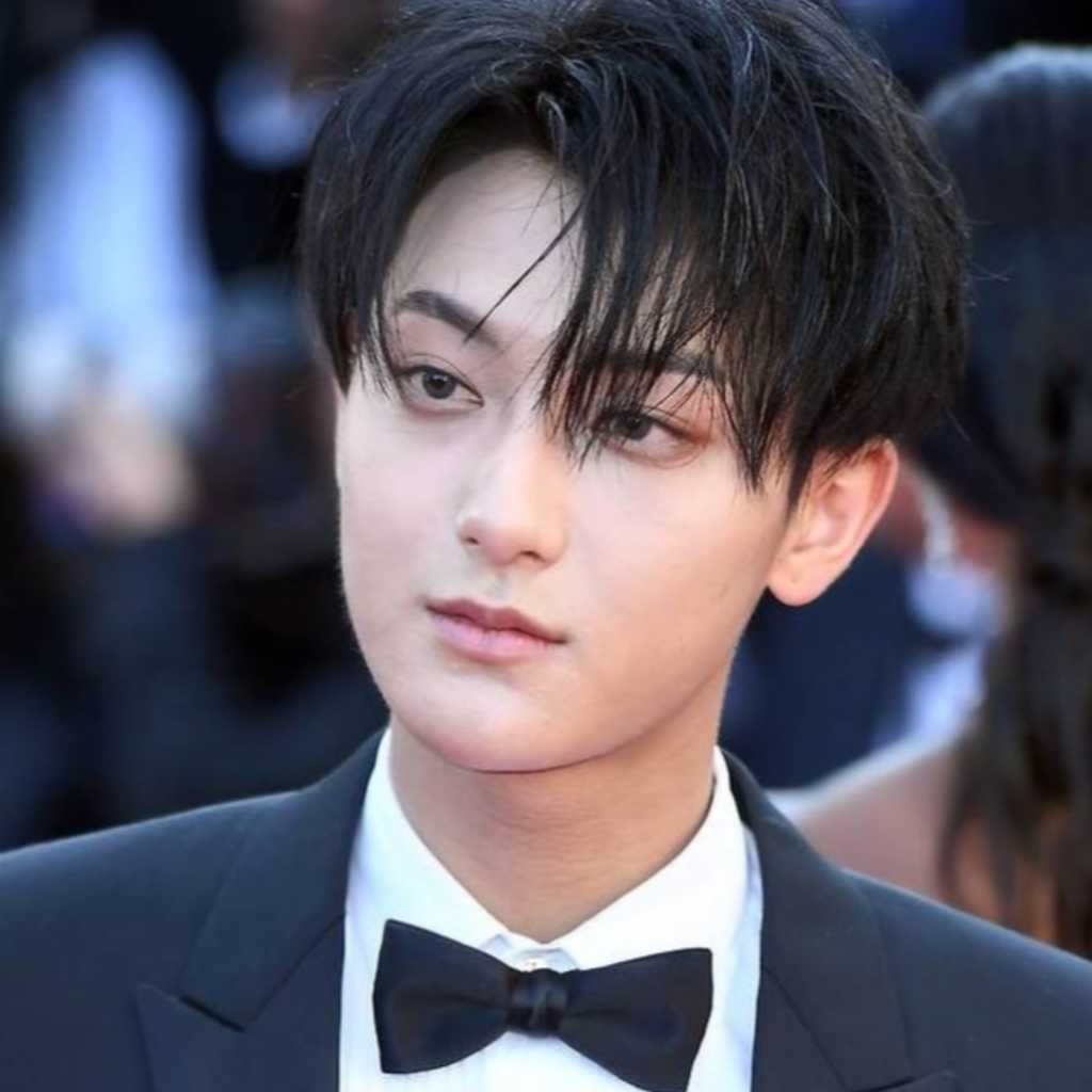 元EXO タオ、自社の生理用品に異物混入？疑惑を釈明「人体には無害」