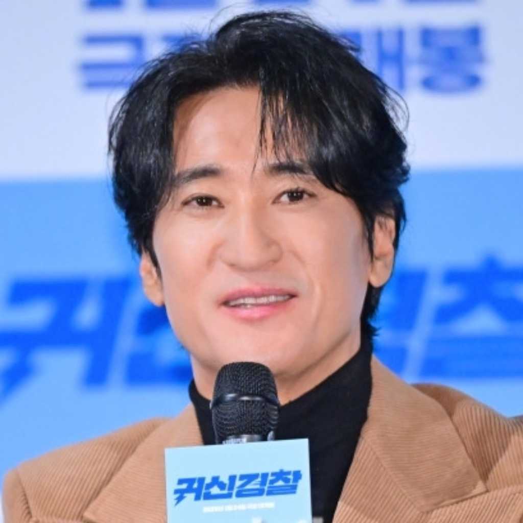 キム・スミさんの遺作「幽霊警察」売上の一部を寄付…シン・ヒョンジュンがコメント“故人に喜ばれるはず”